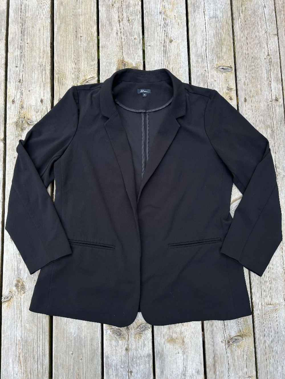 Reitmans ⎸ Black Blazer
